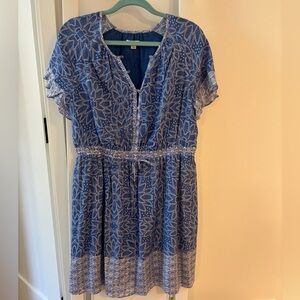 Blue dress